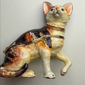 Adorable Calico Cat Figurine tabby trinket box secret stash for jewelry etc